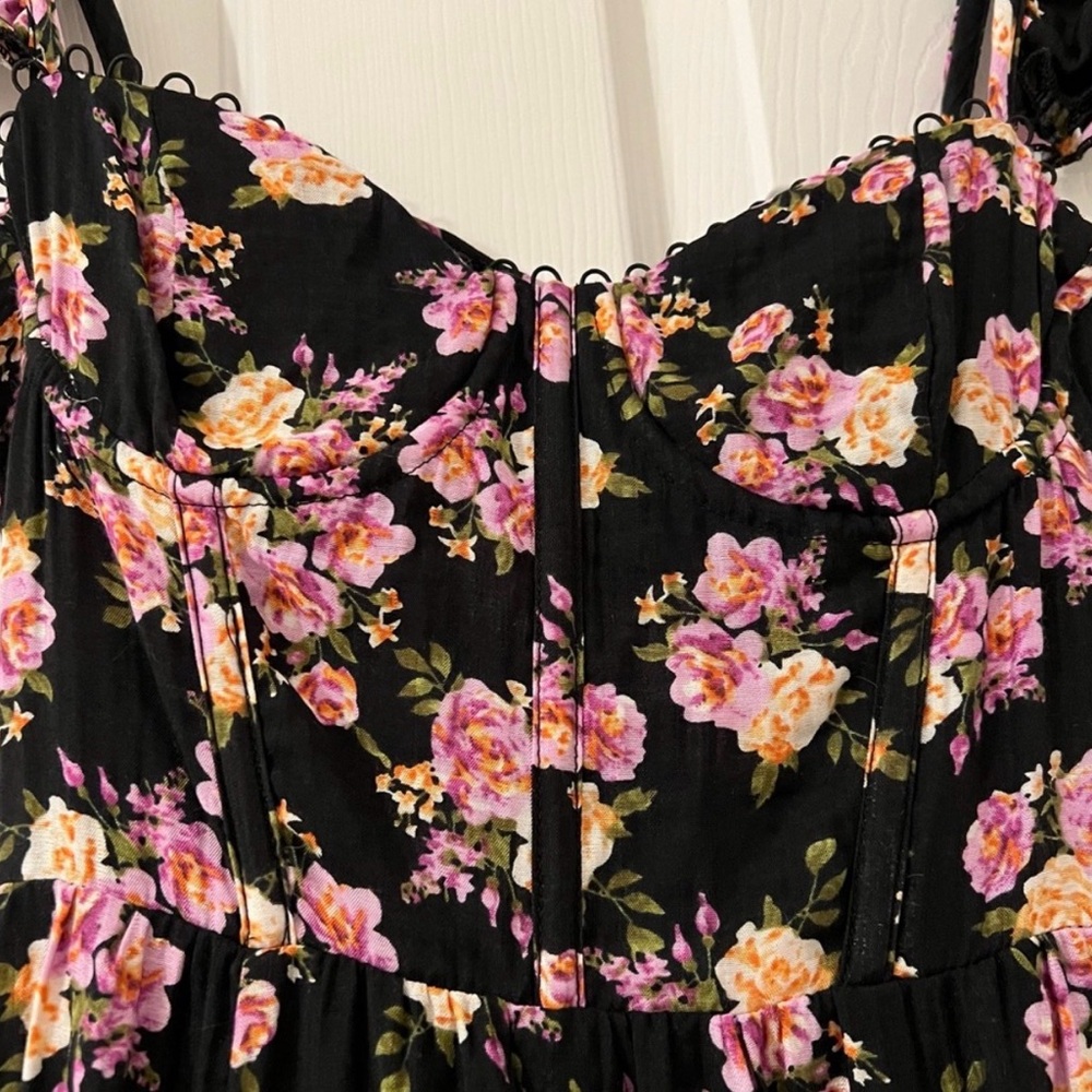 ASTR Wedelia Bustier Dress Black Floral - Picture 3 of 4
